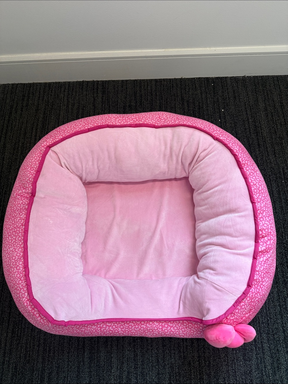 Hello Kitty Pink Plush Pet Bed with Bow Accent